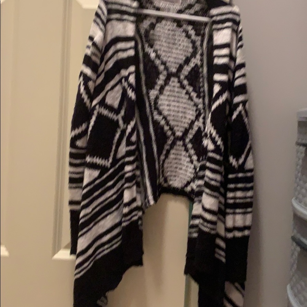 black and cream cardigan (justice)